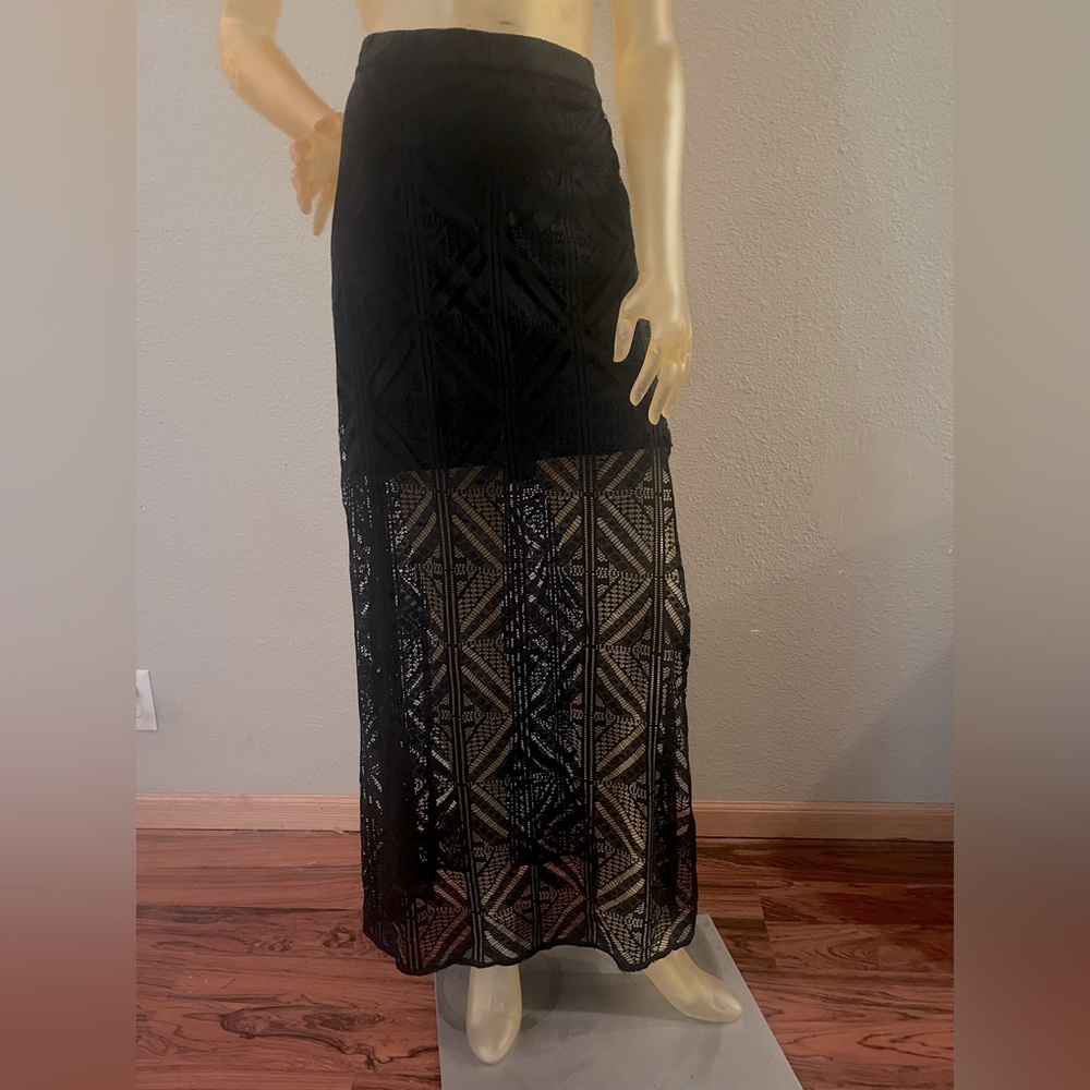NWT H&M Black Lace Maxi Skirt